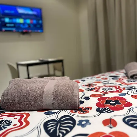 - Minghetti Apartamento