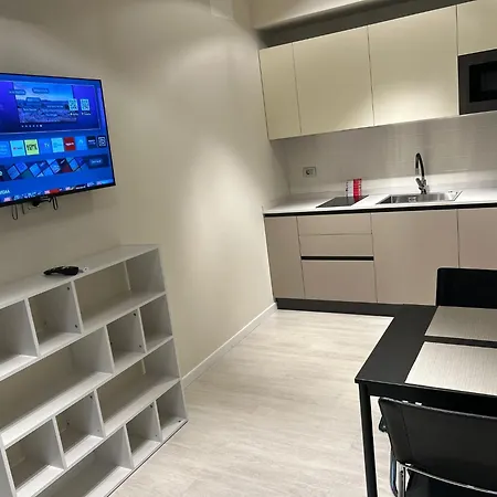 شقة - Minghetti House 1 كابري