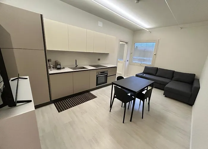 - Minghetti House 1 * 카르피